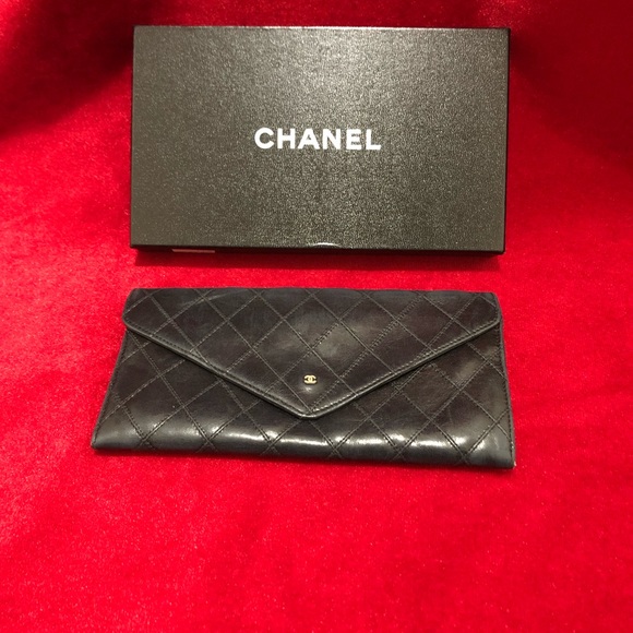 CHANEL Handbags - Authentic CHANEL Bicolore CC mark purse wallet